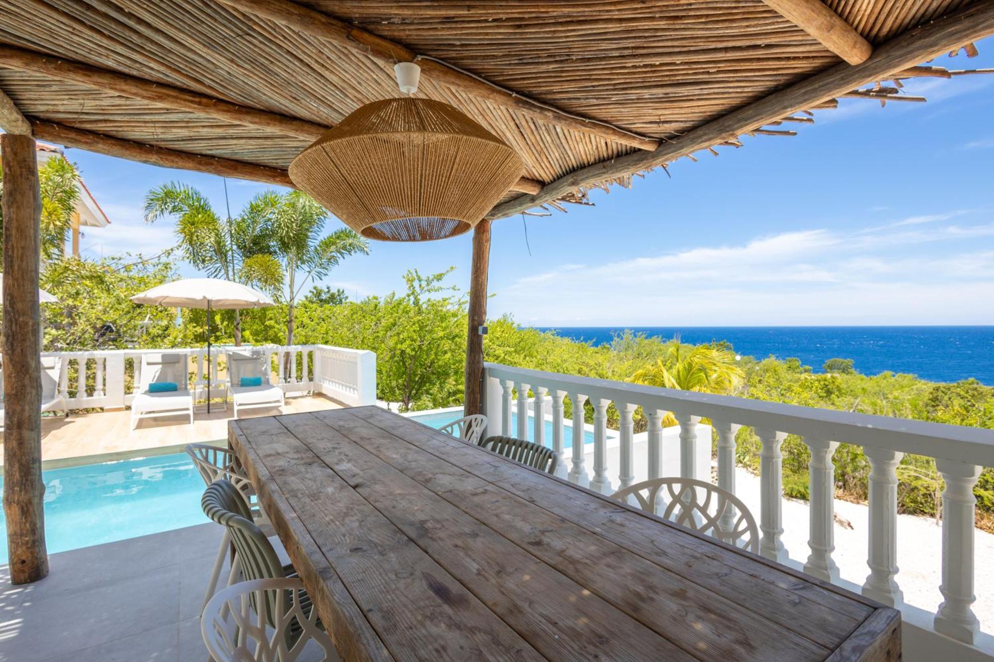 Coral Estate Holidays Willibrordus Room photo